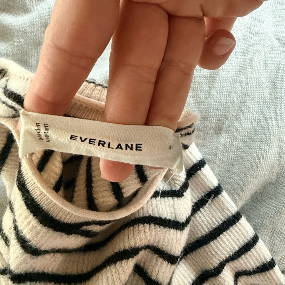 Everlane Black and White Striped Long Sleeve Top - Picture 3 of 6